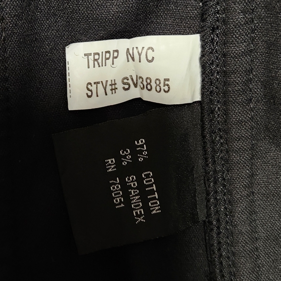 Tripp NYC black Velvet and Lace Corseted Top, Size L Vintage with tag - Picture 7 of 9